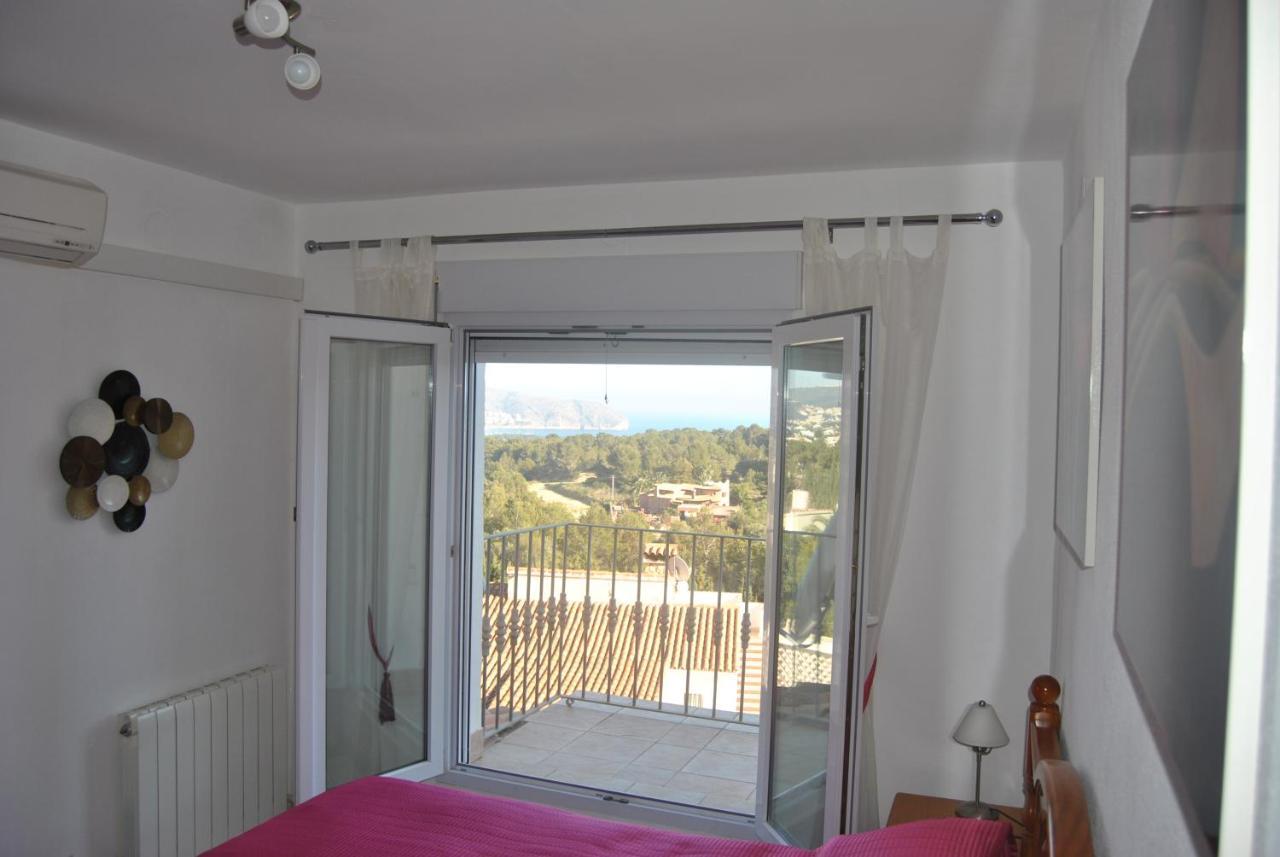Rosalalinda - Cosy Semi-Detached Home With Sea Views And Large Terrace Морайра Экстерьер фото